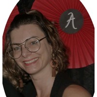 Renata Cláudia Bastos
