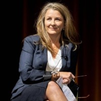 Tracie Robertson