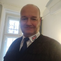 Lars ( Larry ) Münder