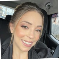 Larissa Angelo