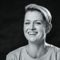 Kerry Davies