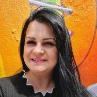 Adriane Almeida