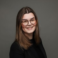 Lara Xenia Smolen