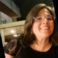 Angela leo