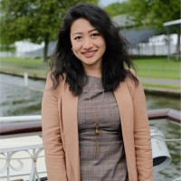 Julyana Li-Ling Ng
