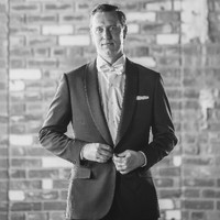 Nick Debus, Mpa
