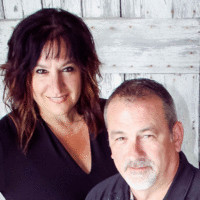 Bob And Janel Scharich