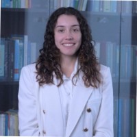 Claudia Iriarte Favarato
