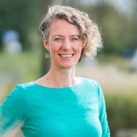 Dr. Eva J. Vlug