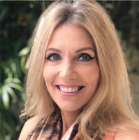 Larissa Lapage