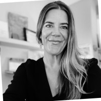 Elena Scott