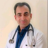 Dr. Nitesh Pansari