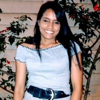Mirella Santos