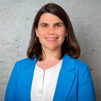 Claudia Menzen