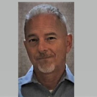 Robert Castañeda