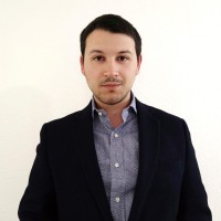 Dr. Thomas Christou
