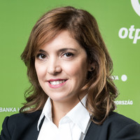 Rita Fabriczki, Cfa