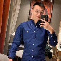 李龙梦