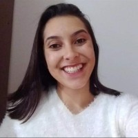 Thayná Cássia Laurentino