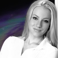 Richelle Lynn