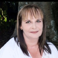 Charmaine Bezuidenhout