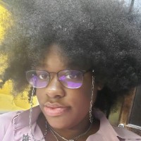 Nia Robertson