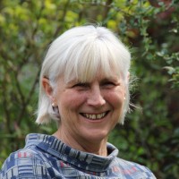 Dr Karen Llewellyn