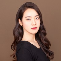 Rosa Youngjin Park