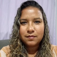Érica Lemos