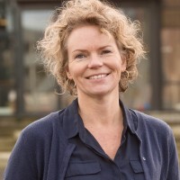 Esther Bunnik