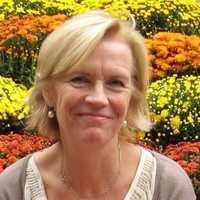 Ineke D.