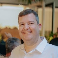 Vitor Padovesi Catarin