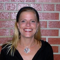 Leslie Andrews