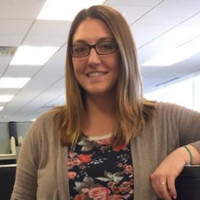 Emily Williams, Afis, Ains