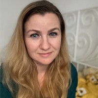 Crina Oniscu