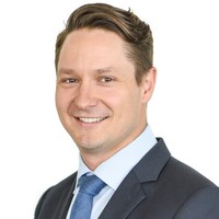 Jonathan Edge