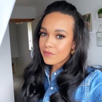 Devany Wallace