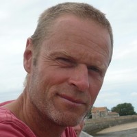 Chris Benton