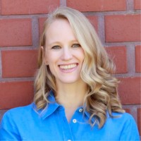 Dr. Anna Schade