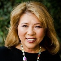 Vanessa Hoang Taylor
