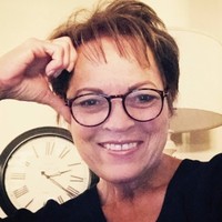 Carolyn Bates