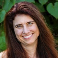 Michelle Turner, LMT
