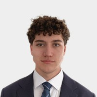 Tomás V.