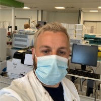 Simon Thomas