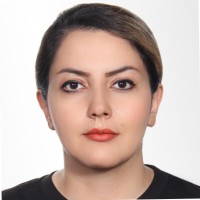 Zinat Hajakbari