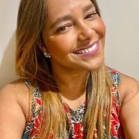 Maristela Leach