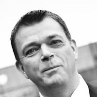 Russell Henchliffe