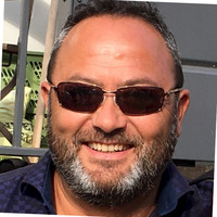 Raymond Van Baekel