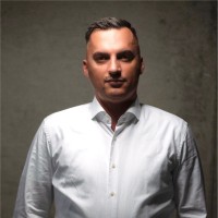 Jeton Kurtisi