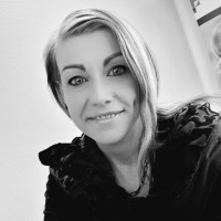 Eleanore Hitchen